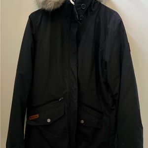 Navy Columbia Jacket with faux fur lined hood.